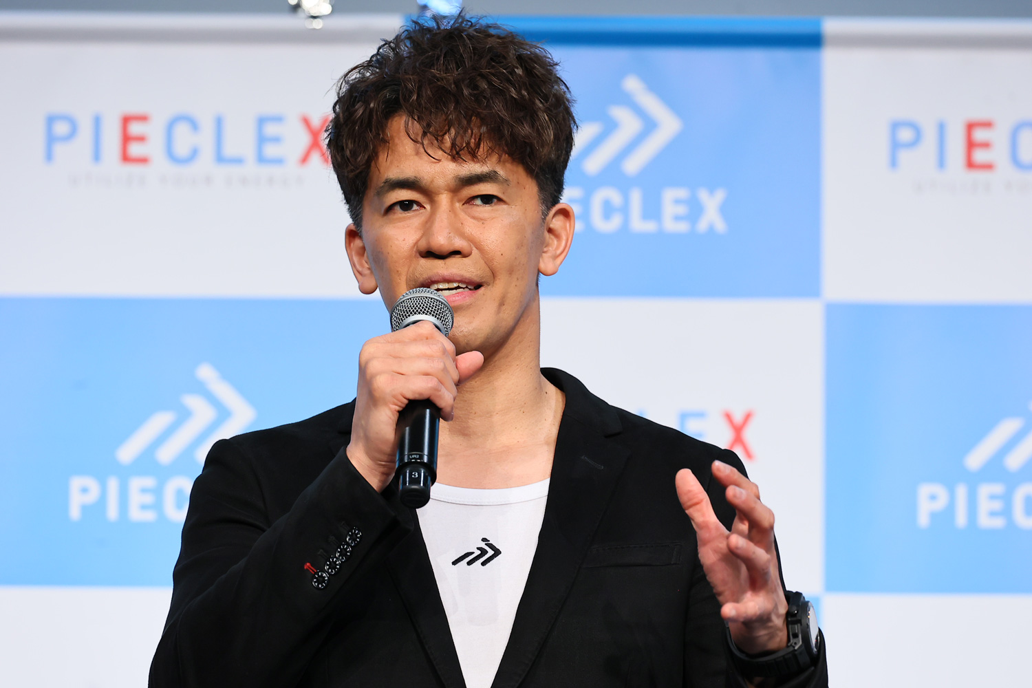 武井壮さんビジュアル1